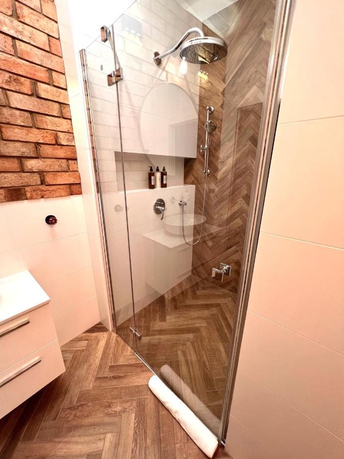 Brick Castle - Apartament Ulrich Wroclaw Exterior photo